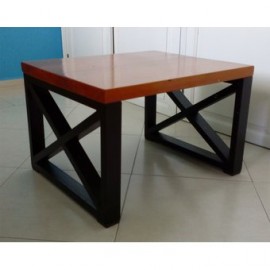 Mesa Traveo Grande (Mueble de diseñador elaborado con madera natural y PTR)